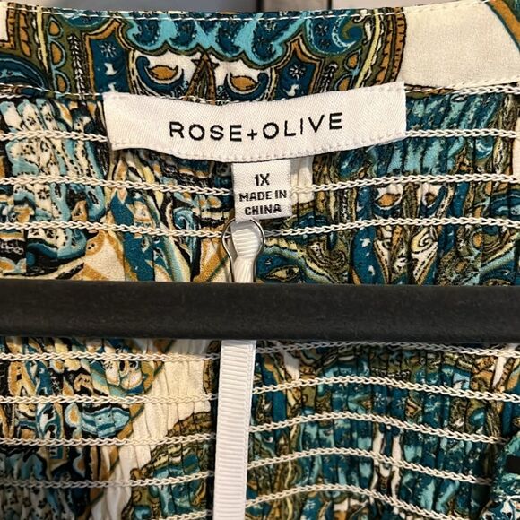 Rose+Olive Blouse - Picture 2 of 4